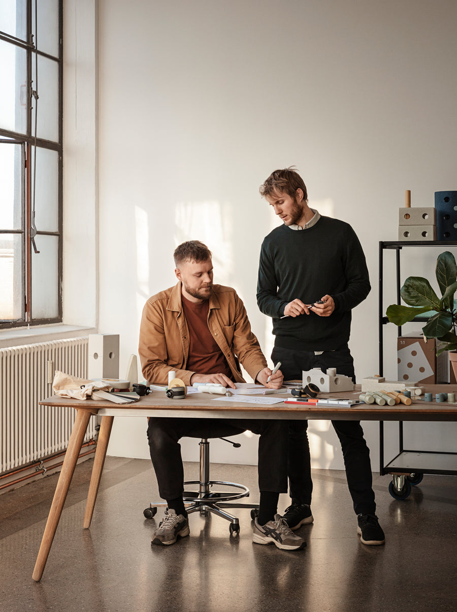 MODU Co-founders Jonathan Rasmussen and Theo Ginman.