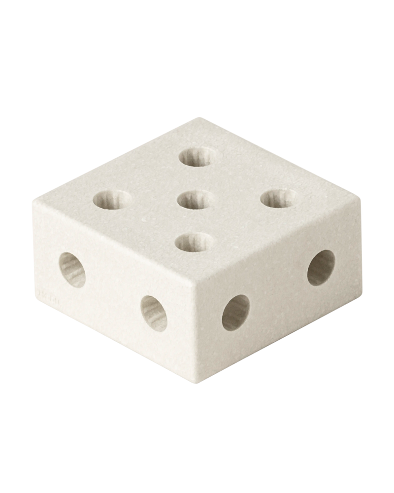 Bloc carré MODU, coloris Gris Sable et Jaune Miel. Jeu de construction grandeur nature pour des heures de jeu actif et créatif.