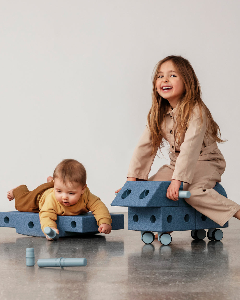 MODU Explorer Set Deep Blue Sky Blue. Life-sized building toy. Encourages creativity, active play, and motor skill development.