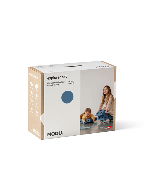MODU Explorer Set in Tiefblau und Himmelblau. Lebensgroßes Bauspielzeug für aktives Spielen.